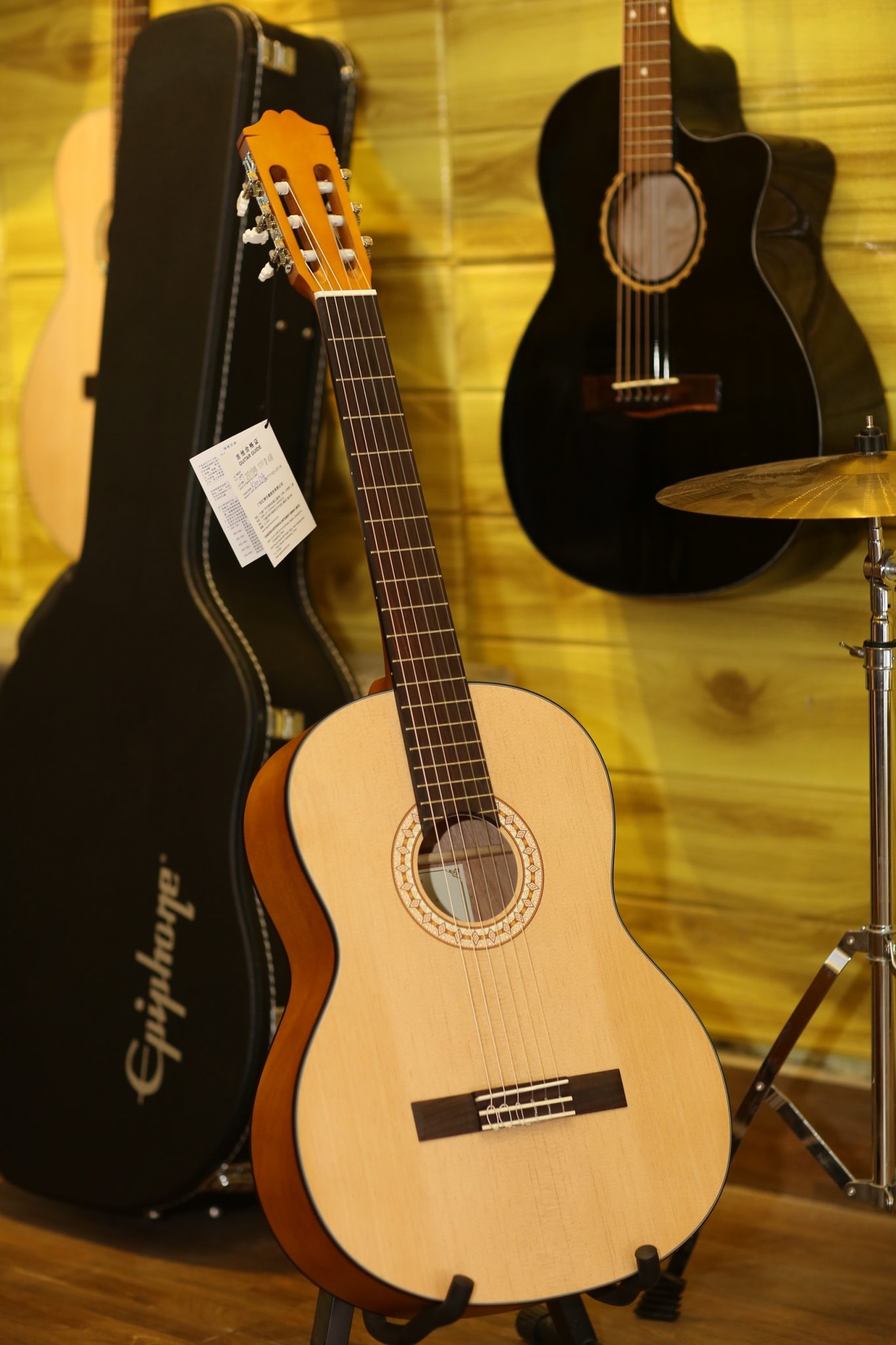 Guitar Classic Kapok LC18M Nat Hữu Phước Music